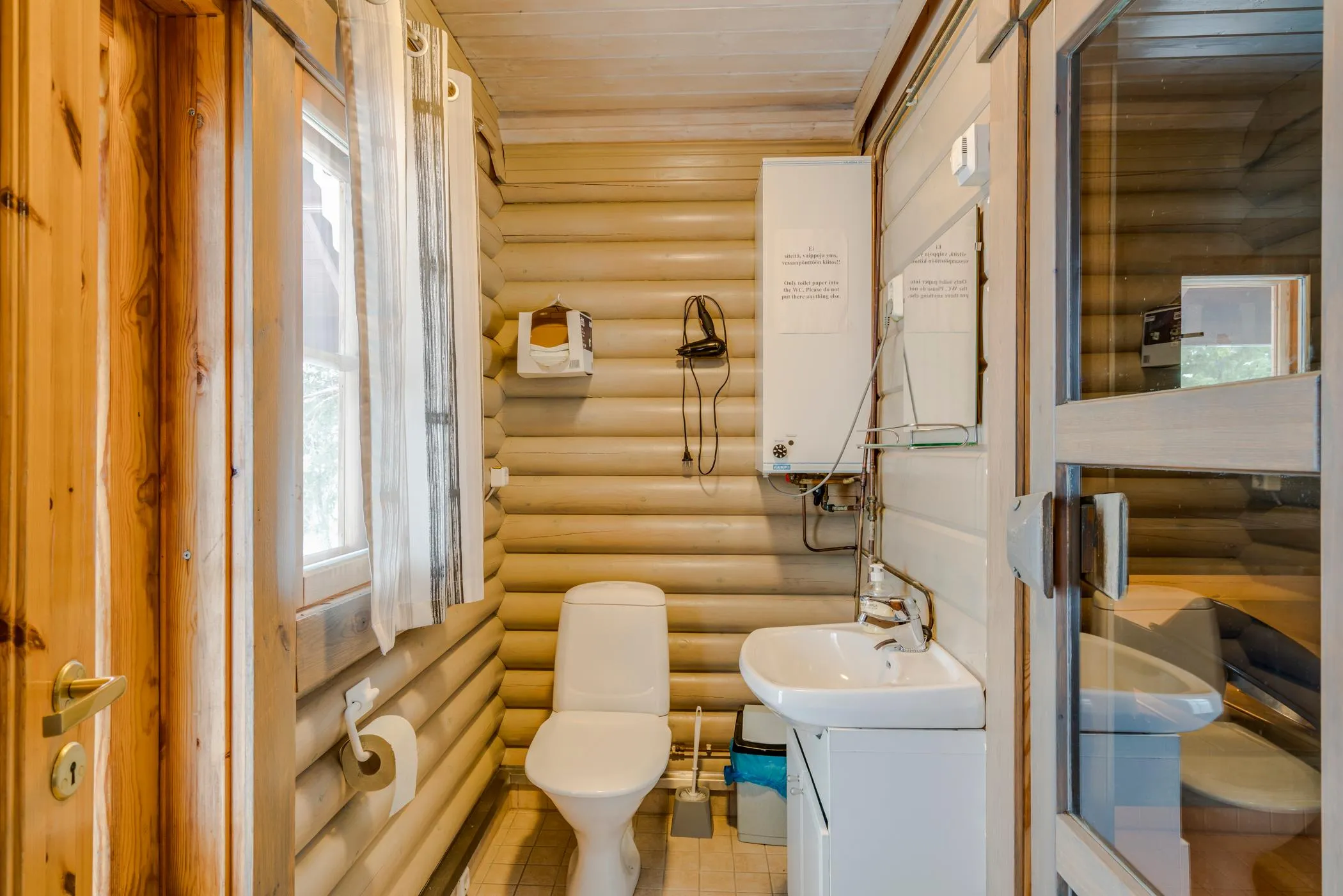 Telkkä – sauna ja pesutilat 2