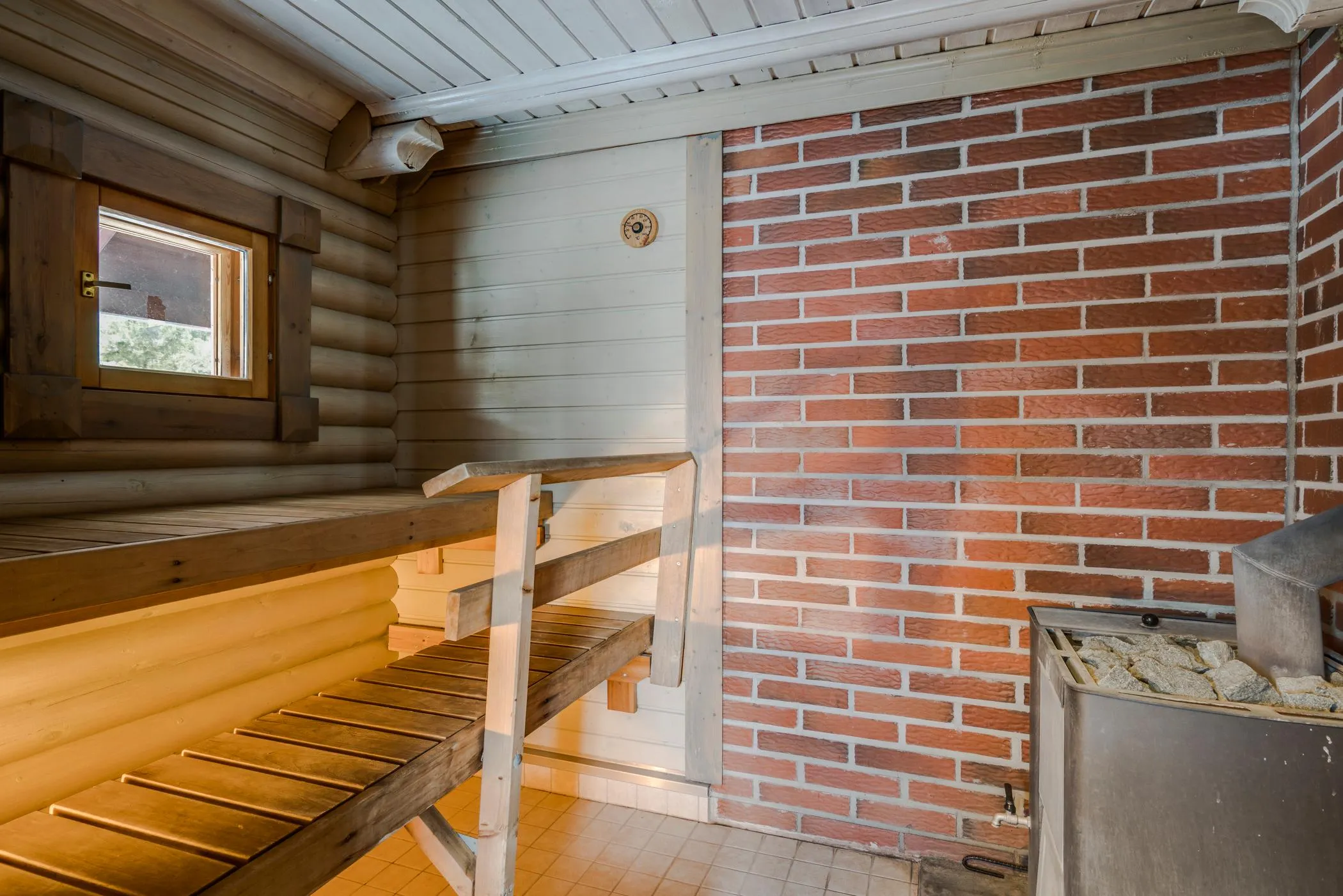 Telkkä – sauna ja pesutilat 1