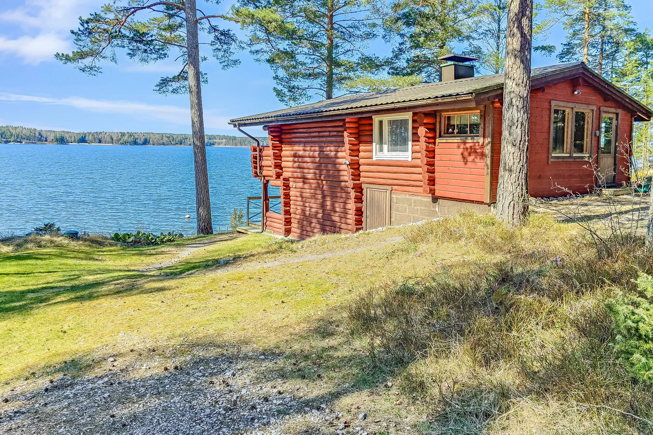 Merikotka – mökki ulkoa 2