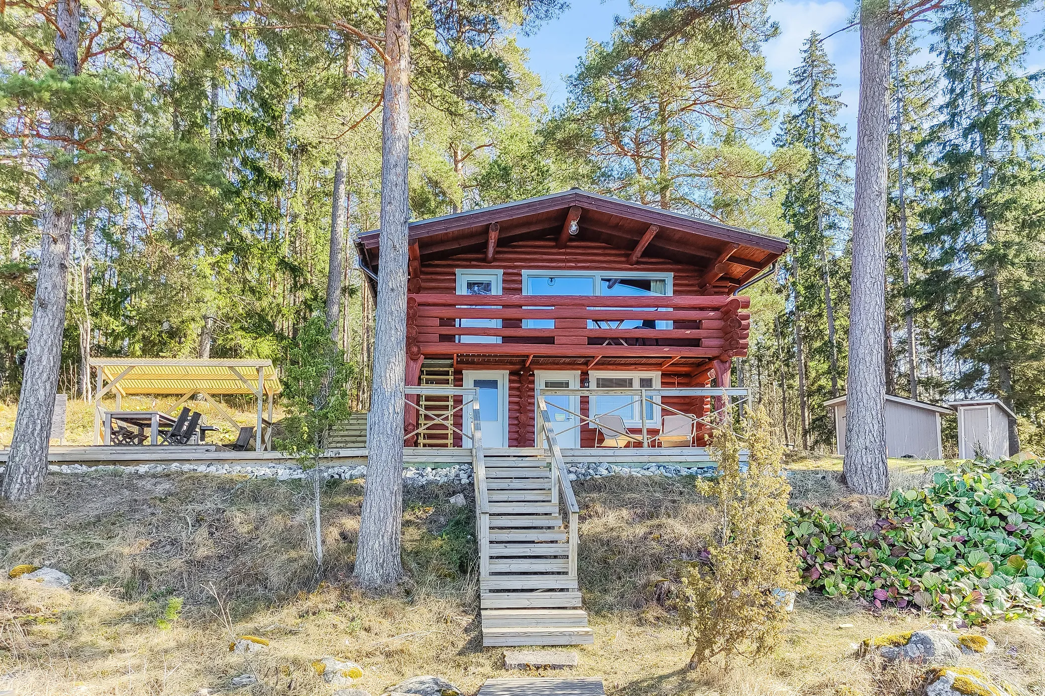 Merikotka – mökki ulkoa 1