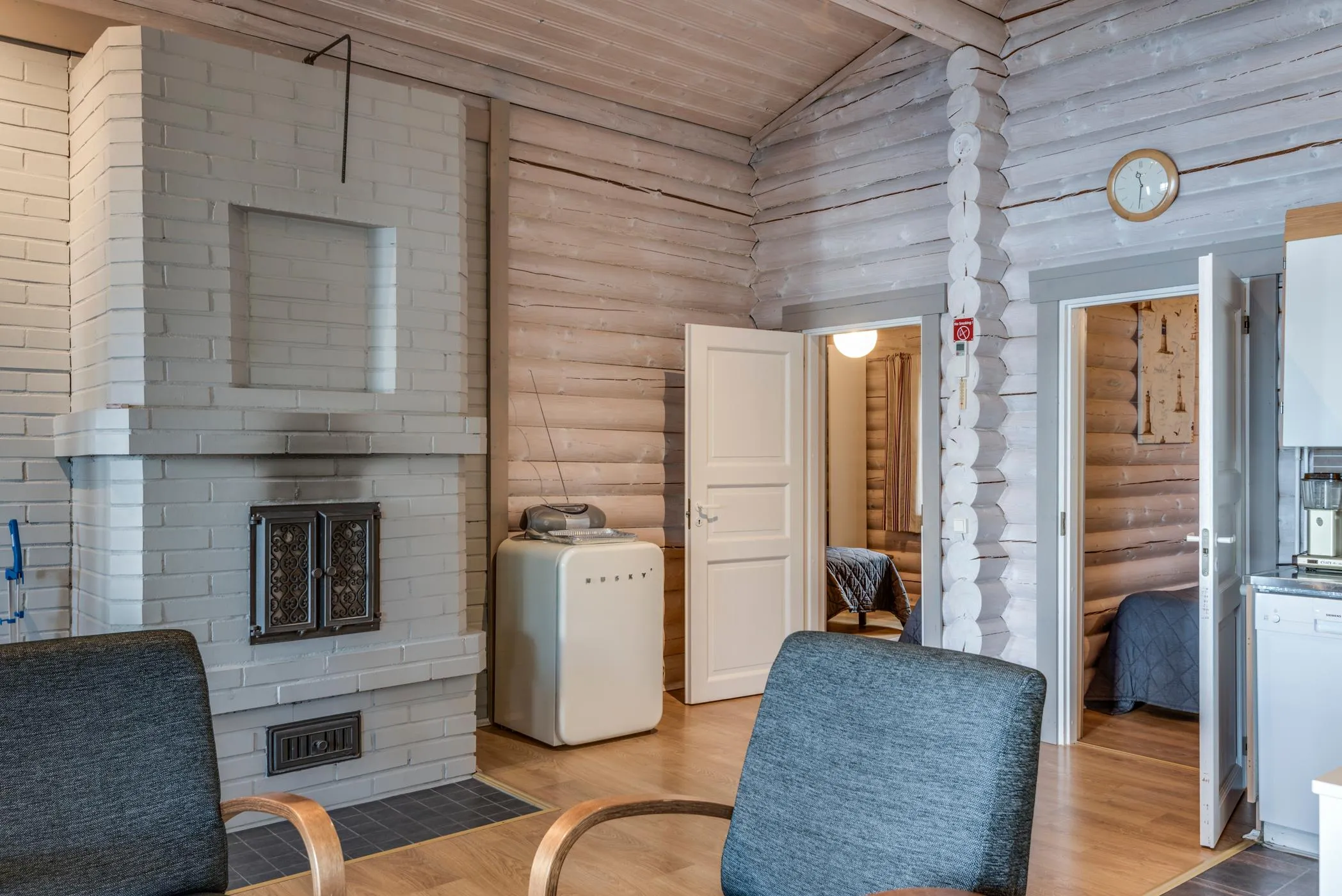 Merimetso – oleskelu ja keittiö 4