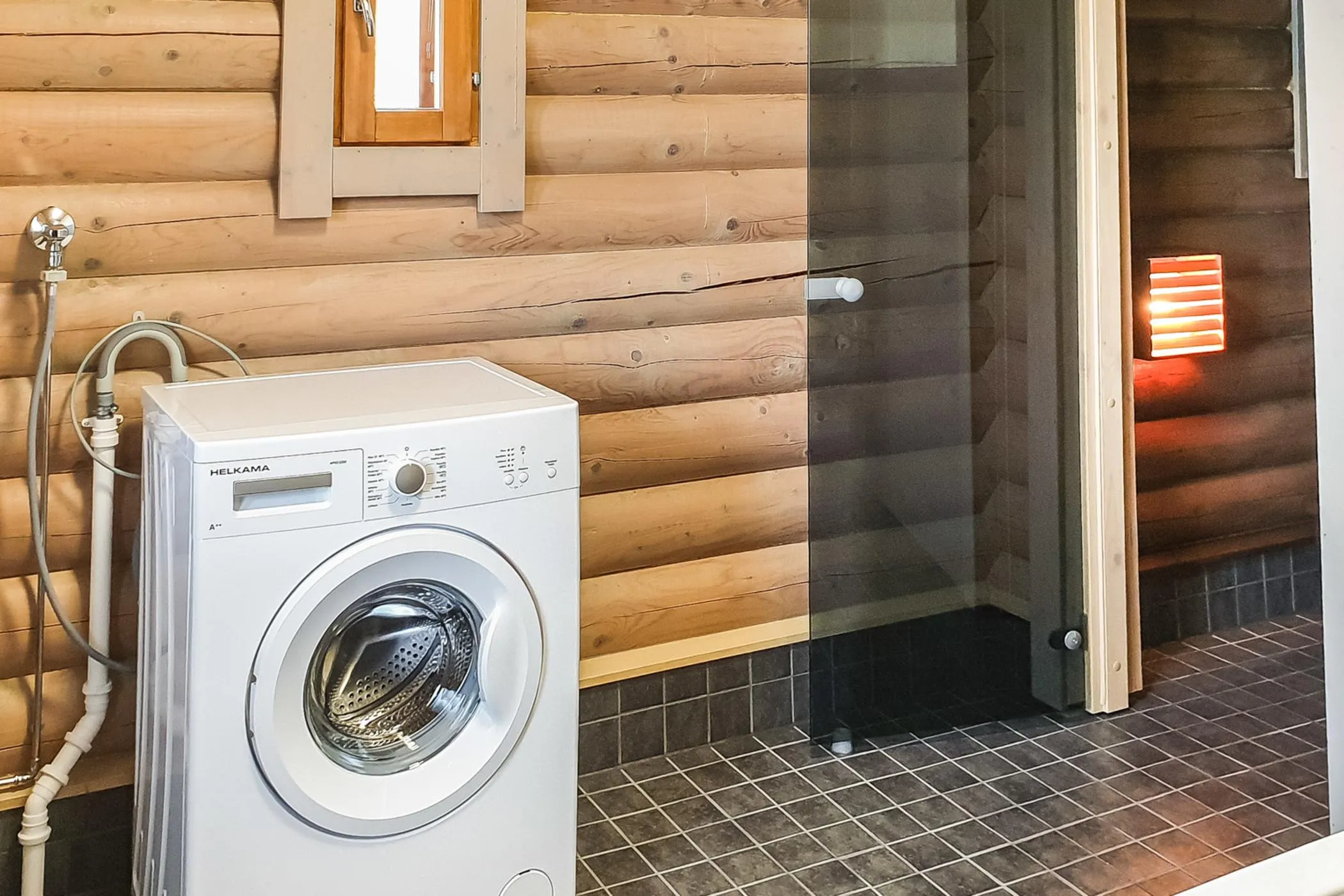 Merimetso – sauna ja pesutilat 3