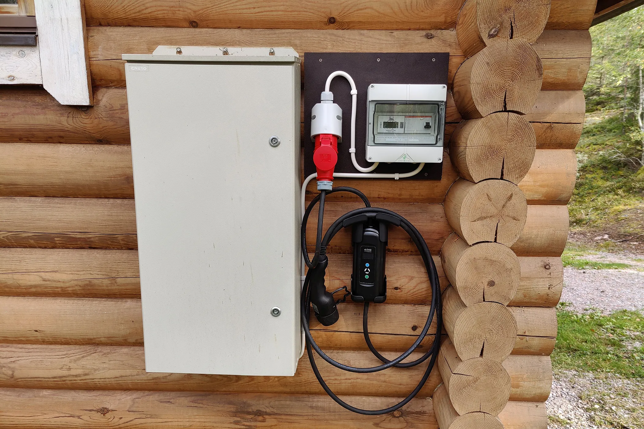 Lokki – mökki ulkoa 6