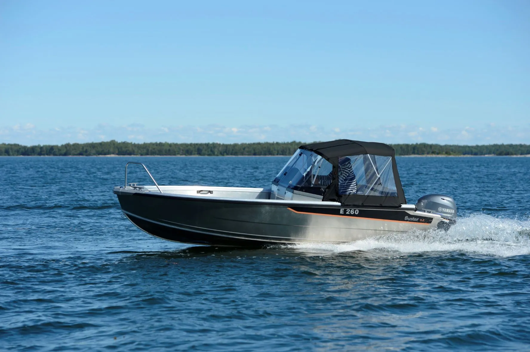 Buster M2 under way on open water