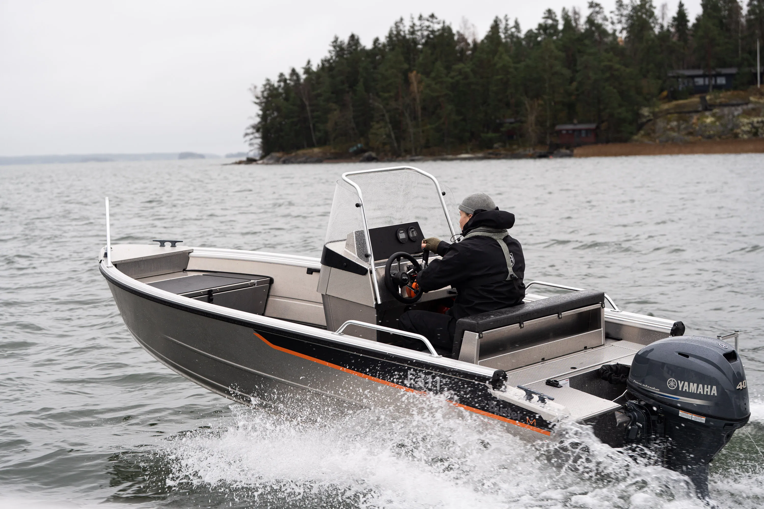 Buster Mcc under way in the archipelago